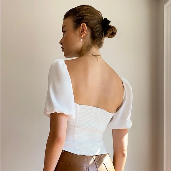 Aritzia Novella Shortsleeve Blouse - Picture 2 of 4